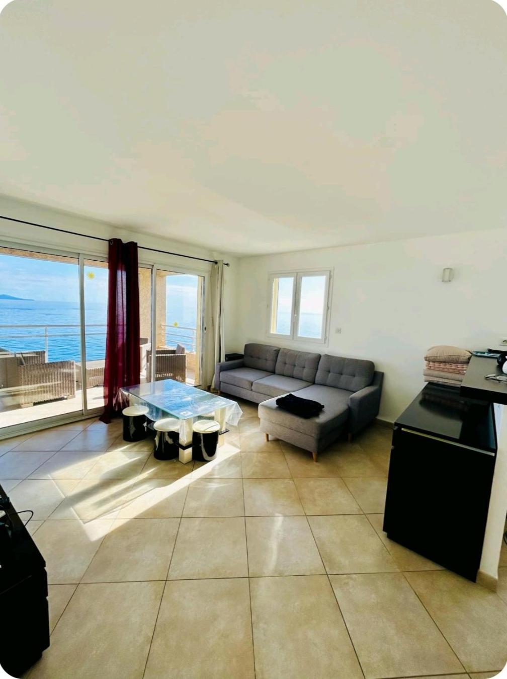 Appartement F3 Luri Eksteriør billede